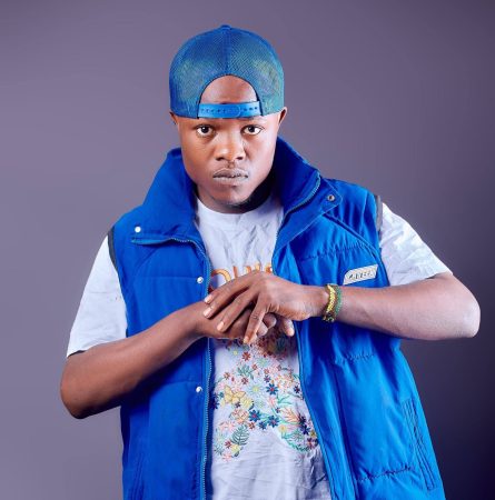 Shokii Mwana Chibolya ft Kayz Adams - Ghetto Youth Mp3 Download